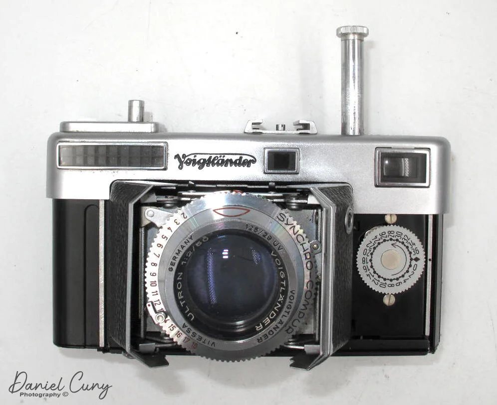 Voigtlander Vitessa (L) — Concert Photos, Historical Images